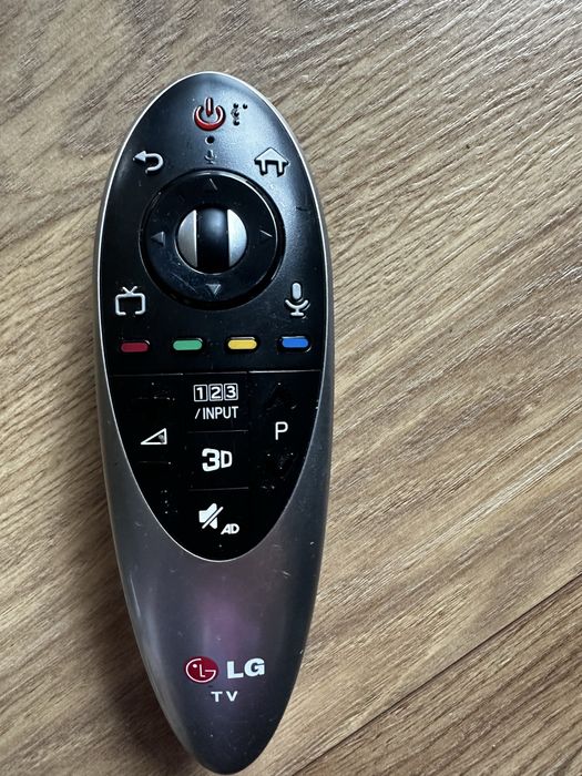 Pilot do telewizora firmy LG