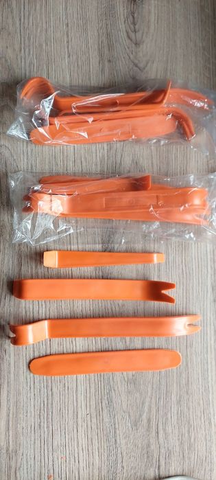 инструменты для розборки салона, снятия обшивки авто