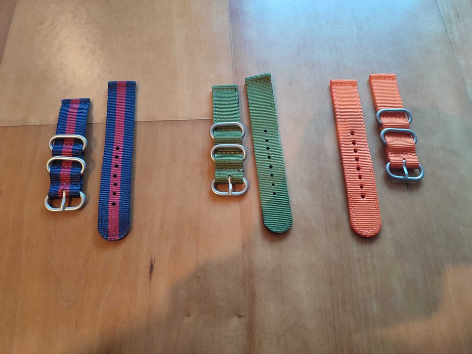 Braceletes NATO ZULU em nylon novas