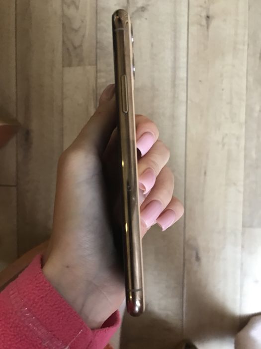 IPhone 11 PRO 64GB Gold  + чохли
