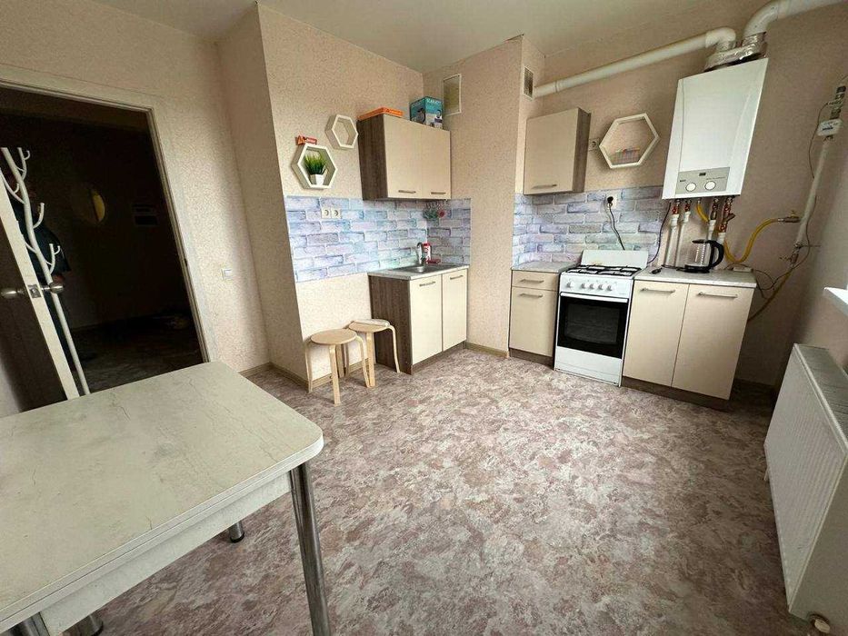 2-кімнатна квартира подобово/потижнево центр, Ізюм