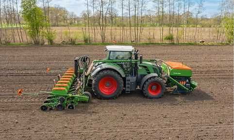 Siew kukurydzy oraz siew pasowy zbóż i rzepaku