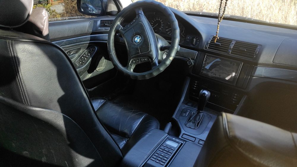 ,Рено кенго 1.9д 98год., Фольксваген Пассат в3, БМВ 520