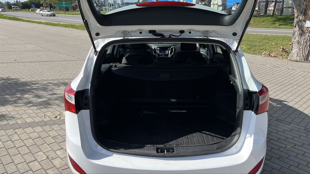 Hyundai i30 | 2017 | 1.6 CRDi | Salon Polska