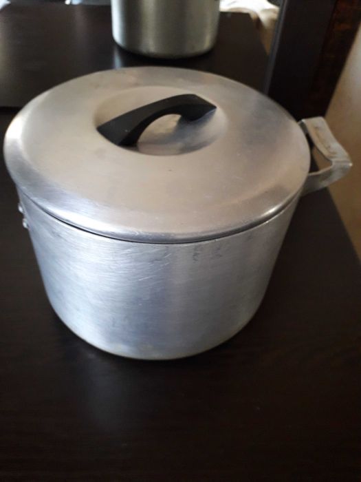 продам каструлі бу алюмінієві