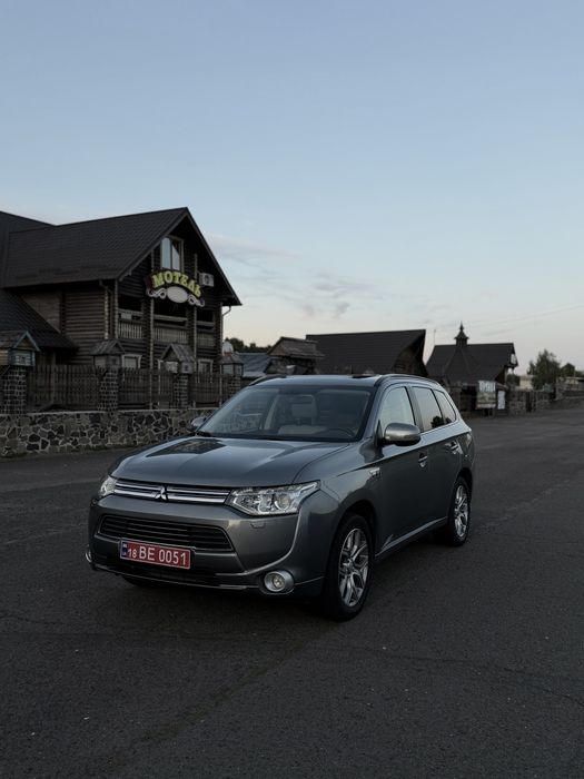 Продаж Mitsubishi Outlander