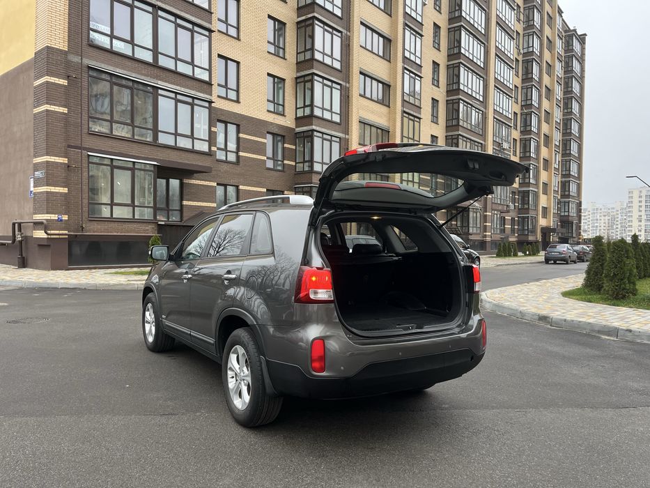 Продам доглянутий сімейний автомобіль. КІА SORENTO