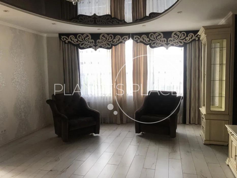 Продам 2к. квартиру просп. В. Лобановського,150, ЖК"Новодеміївський"