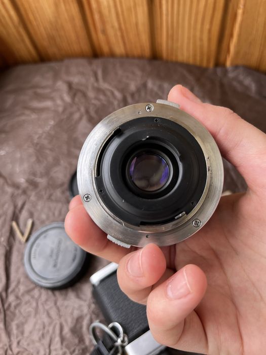 обʼєктив Olympus H-Zuoko OM system 24 mm 2.8