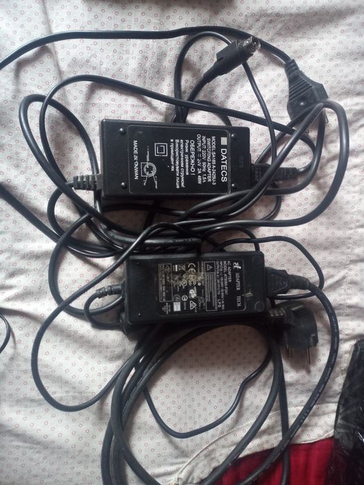 Блоки питания разные.