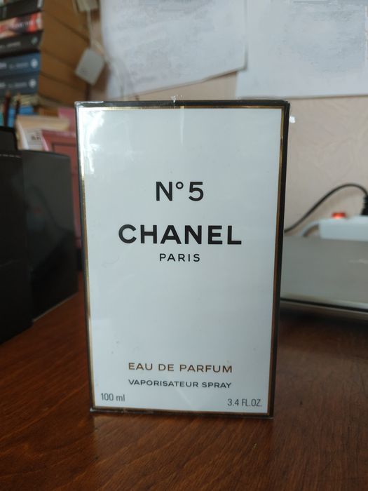 Продам Chanel No 5 100 мл оригінал парфумована вода
