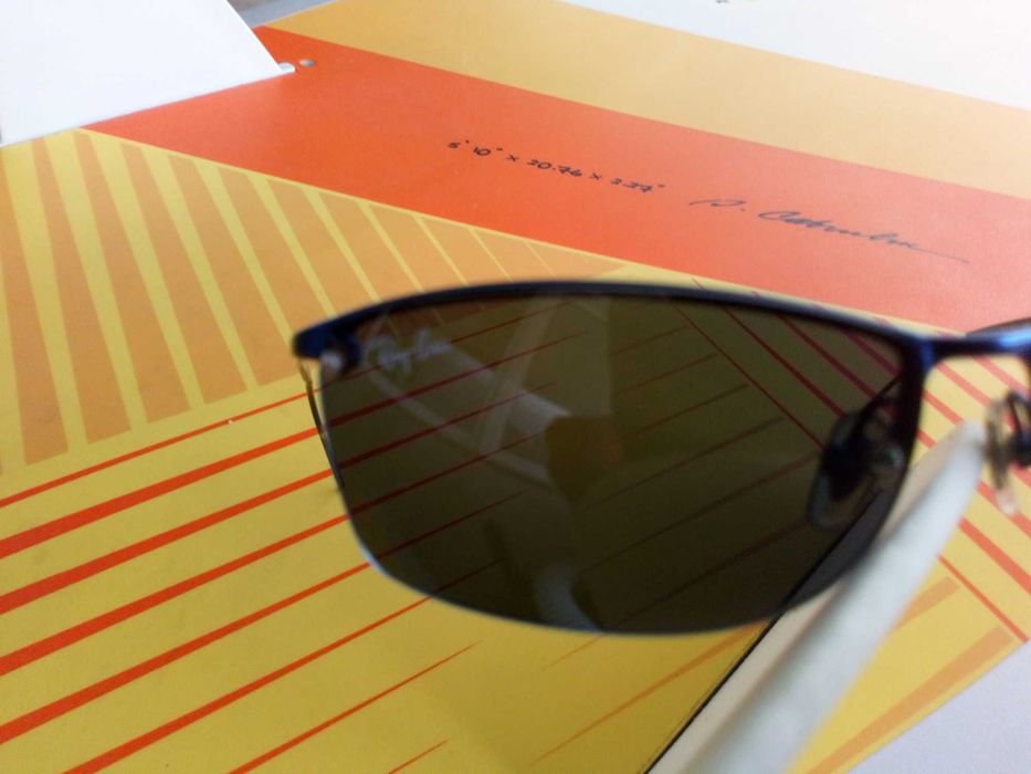Conjunto júnior de óculos de sol Rayban + Chapéu GD