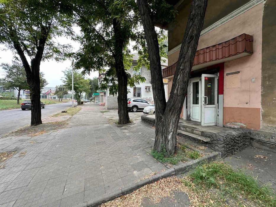 ПРОДАЖ приміщення на пр. Аношкіна - Вид 2