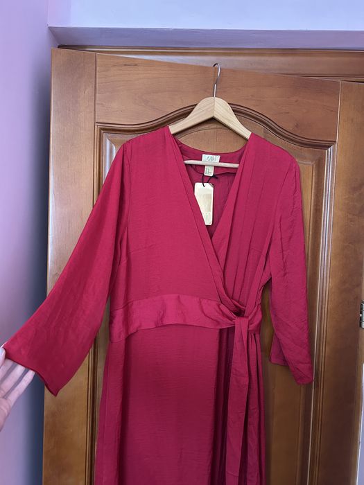 Червона жіноча вечірня сукня з імітацією запаху H&M