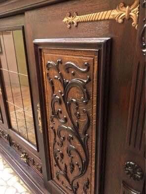 Kredens /witryna/ biblioteczka