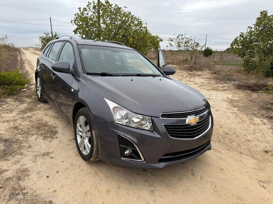 Chevrolet Cruze SW 1.7 VCDi LT