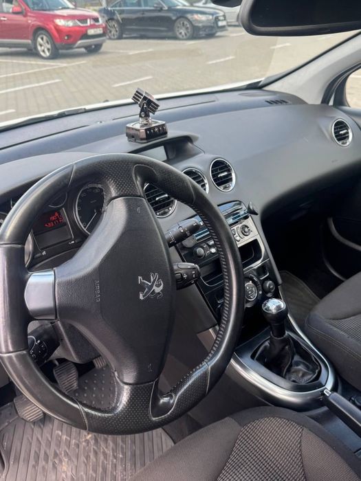 Продам Peugeot 308