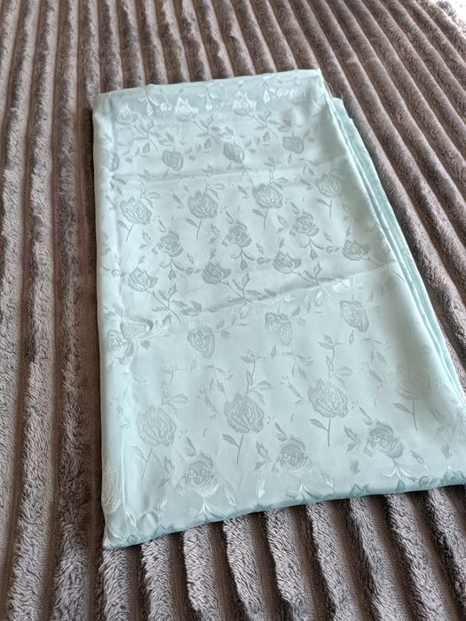 Шовкова тканина, голубенька з трояндами 4 м