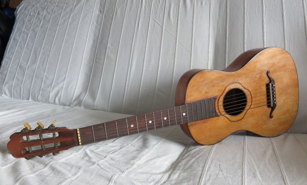 Gitara z końca XIX wieku Vintage PARLOR GUITAR
