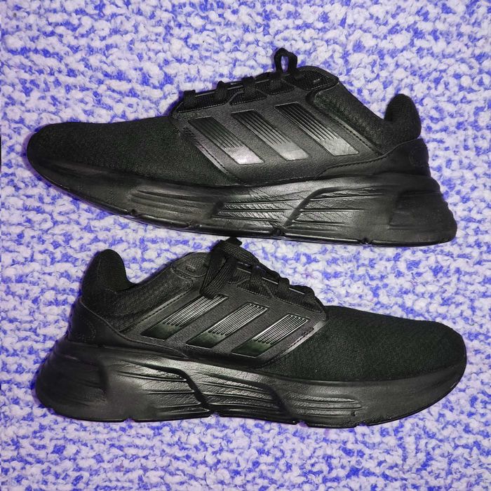 Кросівки Adidas 44,5 розмір 28,5 см