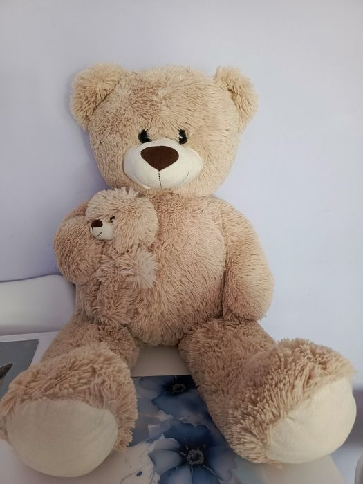 Miś pluszowy. 76 cm