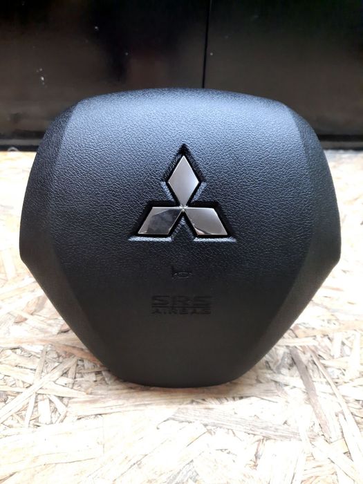 Подушка безопасности в руль Mitsubishi OUTLANDER/ECLIPSE AIRBAG/USA