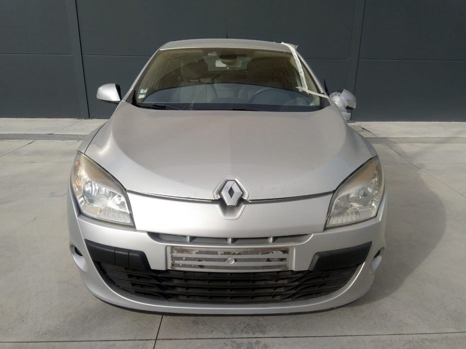 RENAULT MEGANE III Grandtour - 2010 - Para Peças