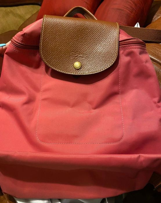 Longchamp em mochila rosa