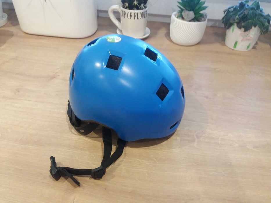 Kask dziecięcy jak nowy