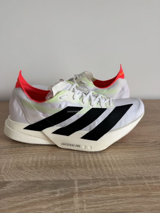 Продам оригінальні КРОСІВКИ ДЛЯ БІГУ ADIZERO ADIOS PRO 4 44(28см) нові!!!