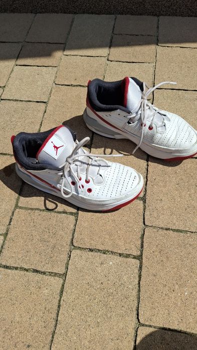 Nike Air Jordan skora naturalna Eur 41