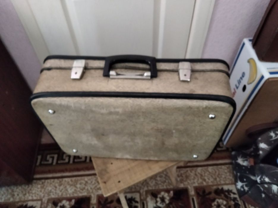 Винтажный ретро чемодан вализа белый СССР