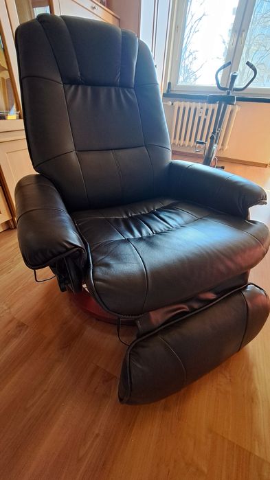 Fotel masujący rozkladany