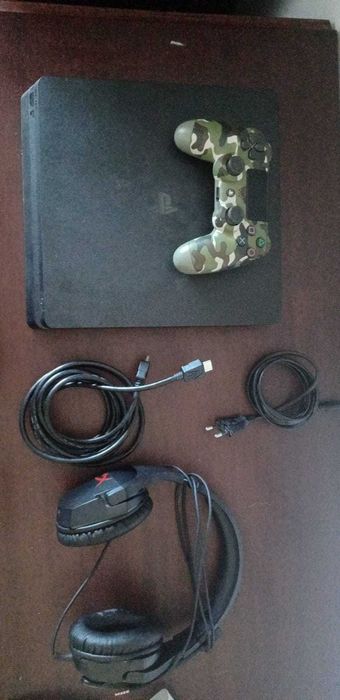 Conjunto-(PS4,fones,comando, GTA V)