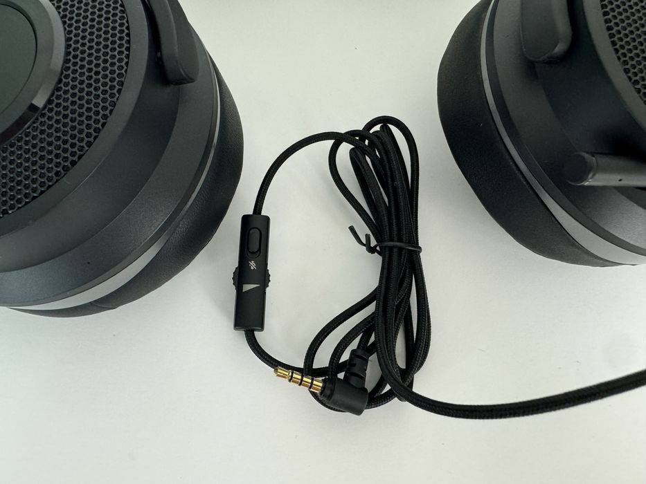 Fones Gaming Razer Thresher - Novo, só aberto para fotos!