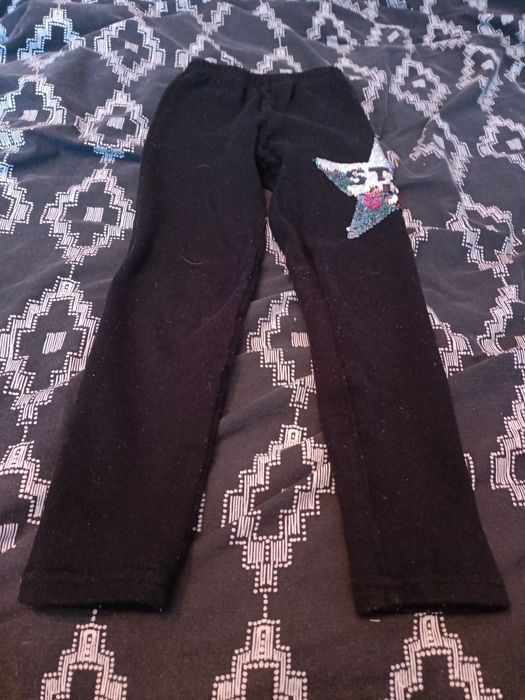 Sprzedam spodnie 122