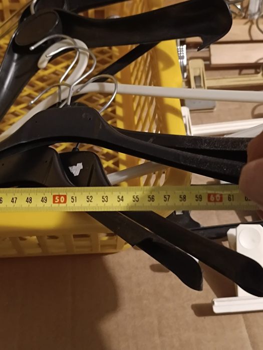 Cestos Roupa + Cabides