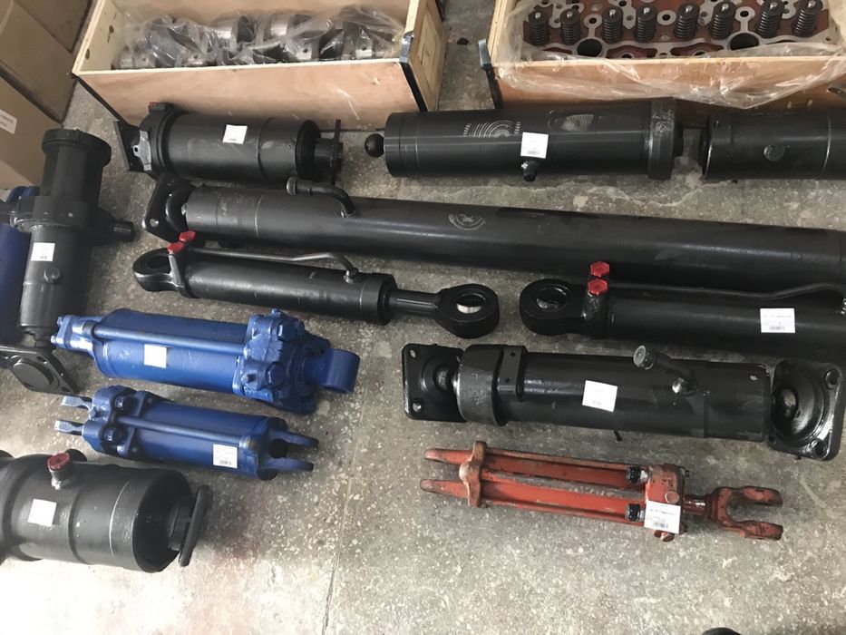 Циліндр, Гідроциліндр, Шток КамАЗ причіпу, совок