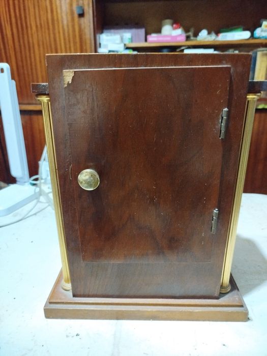 Часи 50-х років з боєм камінні