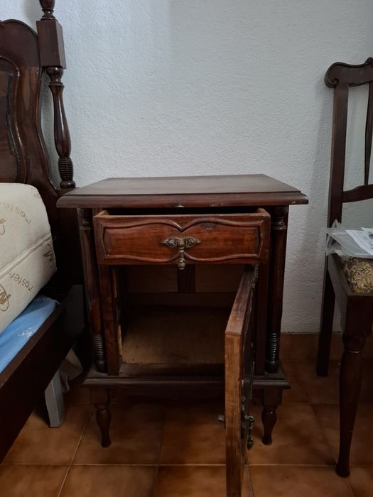 Mobília de quarto completa