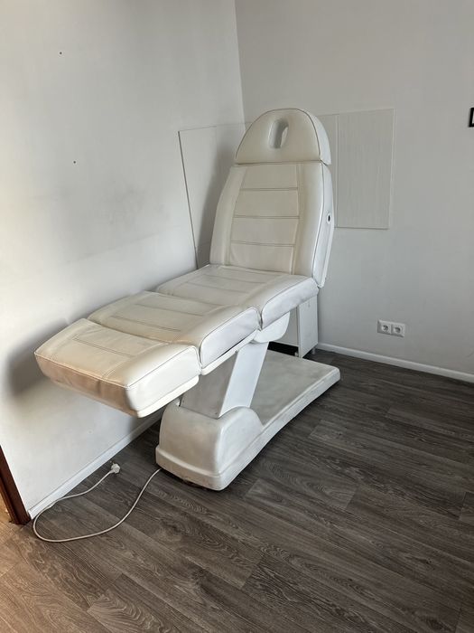 Fotel kosmetyczny elektryczny