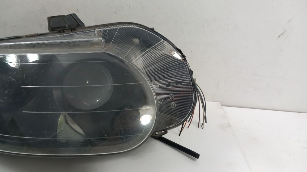 Saab 9-5 I Lift Lampa Przód Prawa Soczewka Xenon