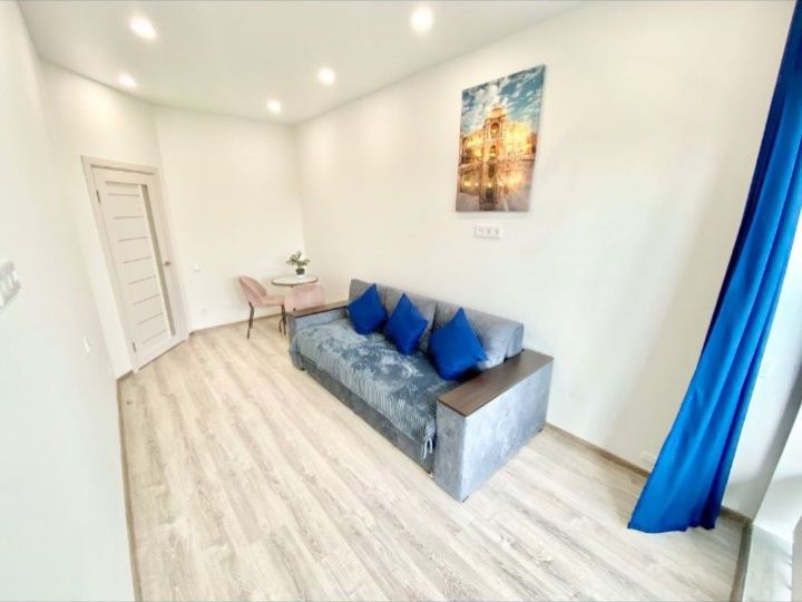 Сдам  2х  комнатную квартиру  АРКАДИЯ / ЖК АРКАДИЙСКИЙ  ДВОРЕЦ