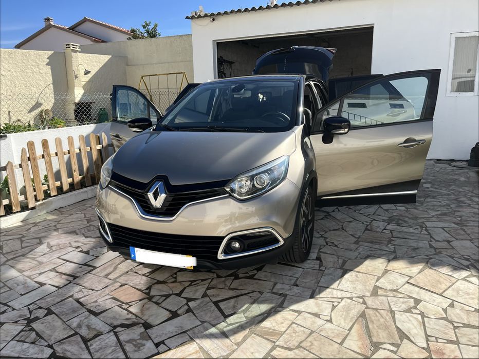 Renault Captur — Único Dono | Histórico Completo | Embraiagem Nova