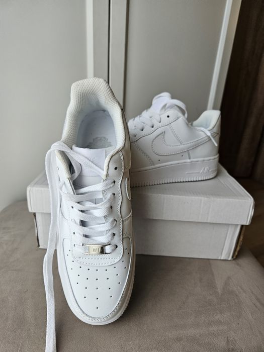 Sneakersy damskie Nike Air 39