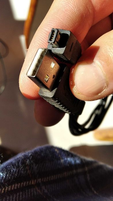 Cabo para Playstation ou Jogo Wii Nintendo CSI, Disney-Pixar, Fifa 10