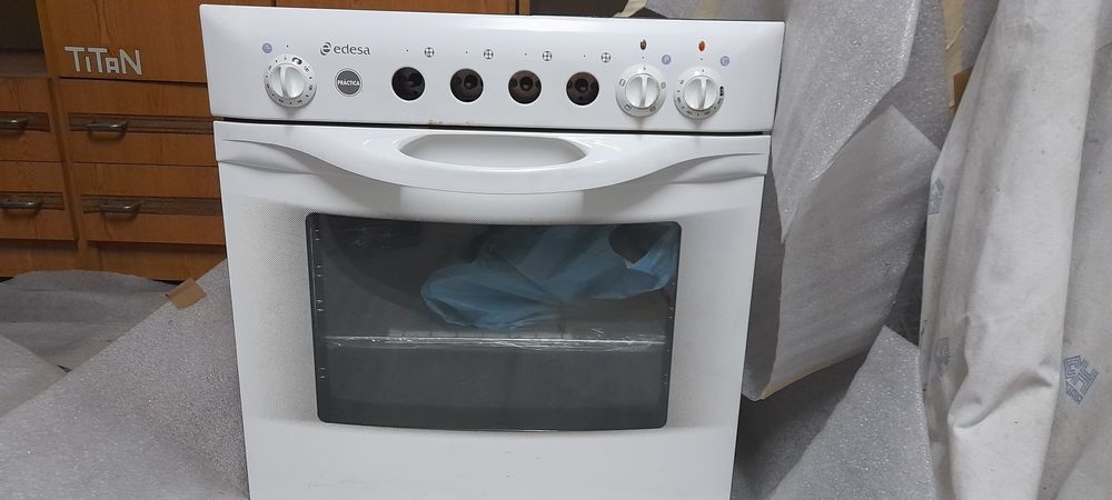 Forno elétrico Edesa⁶