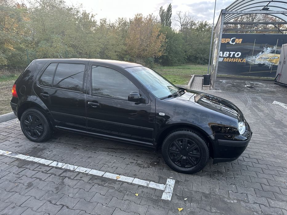 Продам фольксваген гольф 4