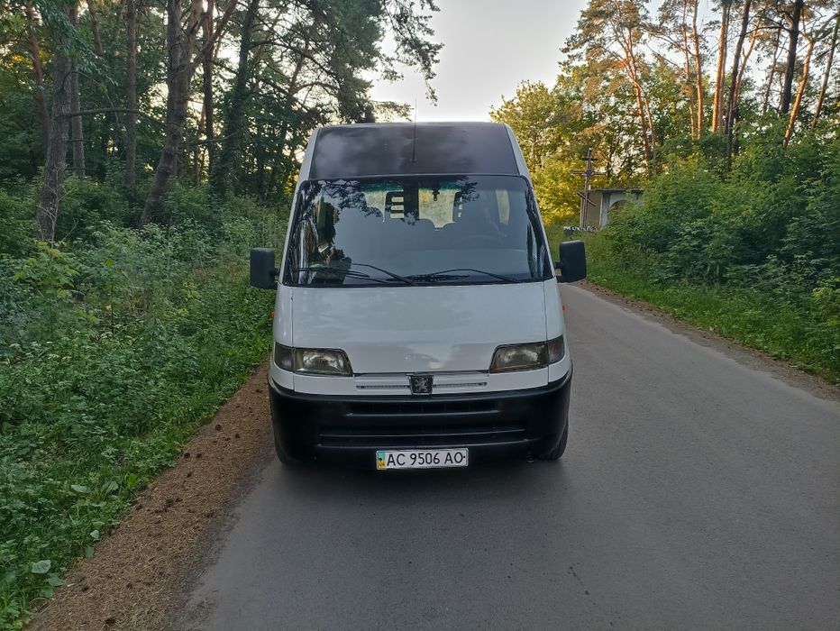 Пежо боксер 2.5 дизель довга база пасажир (Обмін).