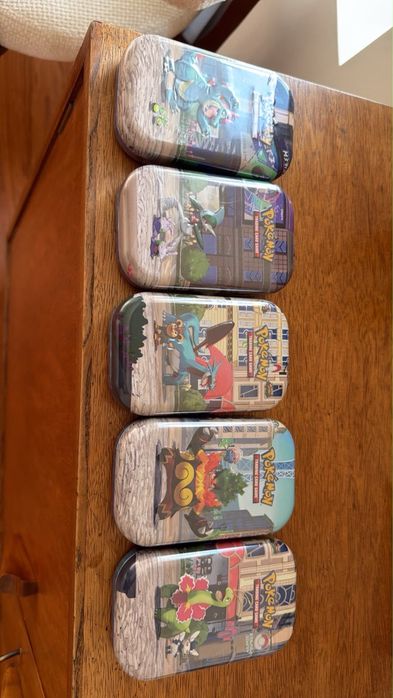 Pokémon TCG Lumiose City Tin Set de 5